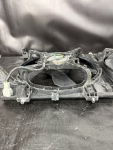 Load image into Gallery viewer, 2004-2007 SUBARU WRX STI RADIATOR COOLING FANS ASSEMBLY SET LH/RH OEM #525182
