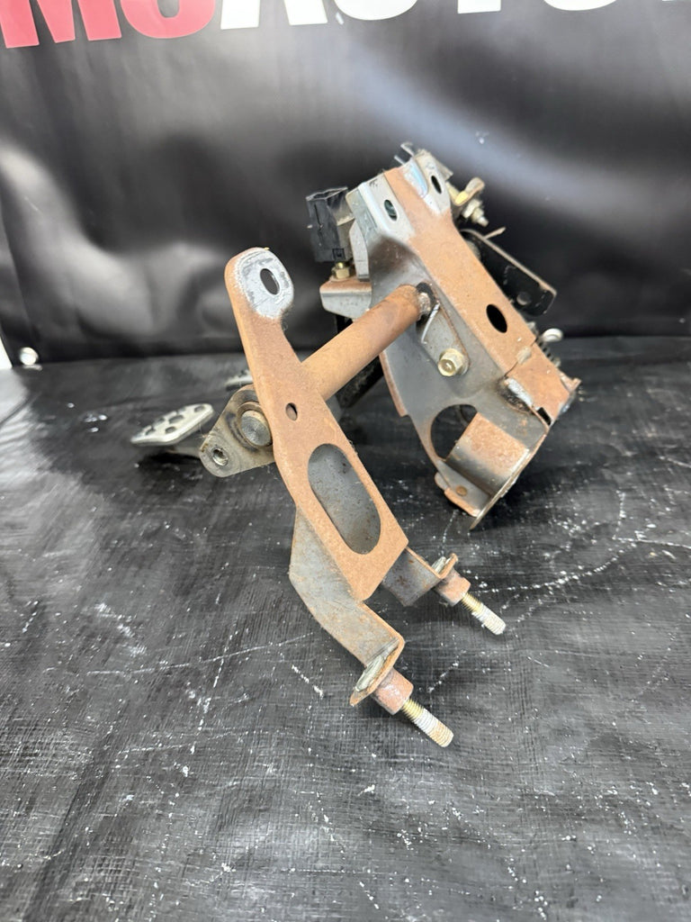 2004-2007 Subaru WRX STI Brake & Clutch Pedal Assembly #525182