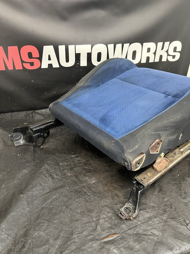 2004 Subaru WRX STI Front Passenger Right Seat Bottom Factory OEM #518682