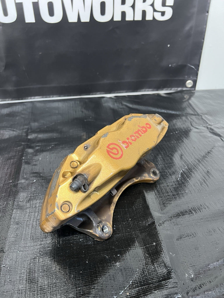 2004-2007 Subaru WRX STI Front Caliper Set Brembo Brembos Calipers #500989