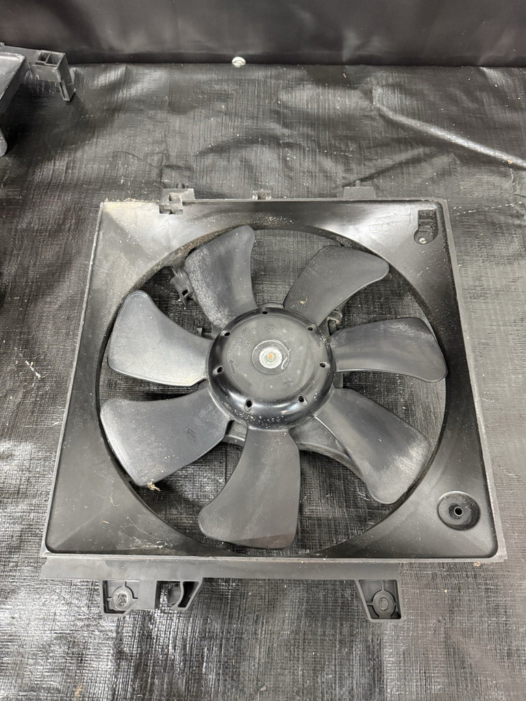 2004-2007 SUBARU WRX STI RADIATOR COOLING FANS ASSEMBLY SET LH/RH OEM #525182