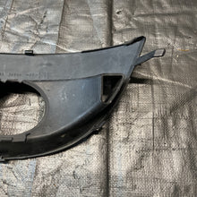 Load image into Gallery viewer, OEM 04-05 Subaru Impreza STi Fog Light Bezel Trim Pair Java Black USED #961