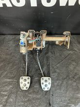 Load image into Gallery viewer, 2004-2007 Subaru WRX STI Brake &amp; Clutch Pedal Assembly #524656