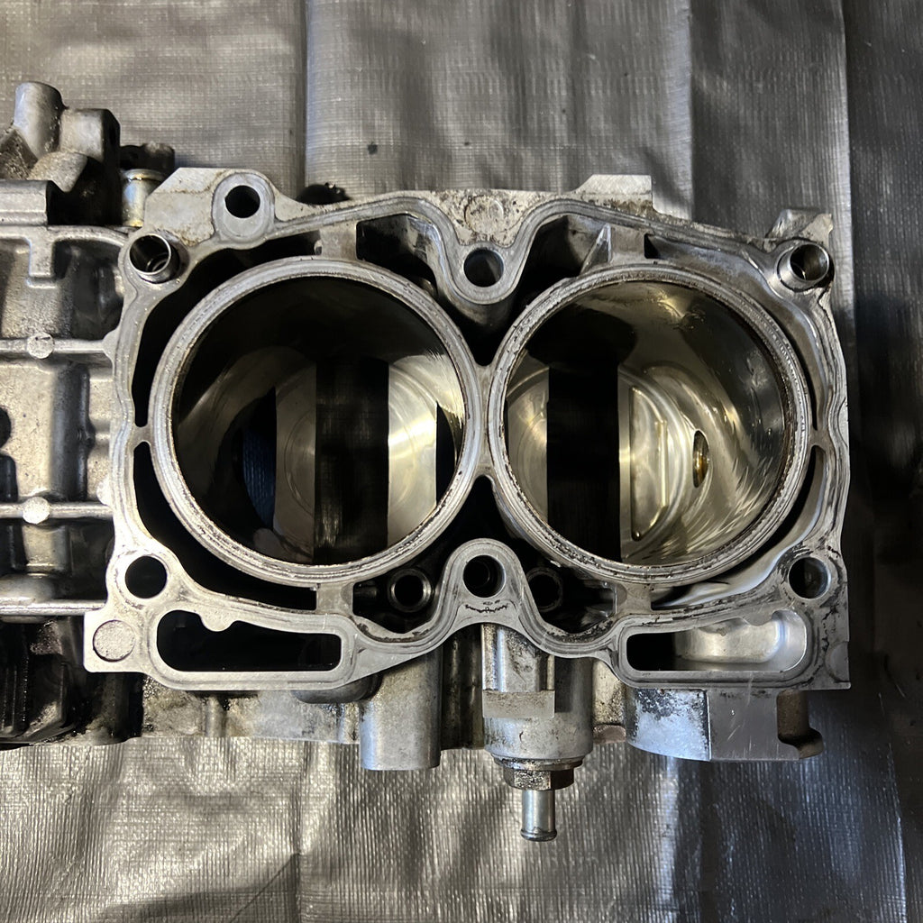 04-21 SUBARU WRX STI OEM CASE HALVES BARE BLOCK SET 07 139k BLOCK ASSEMBLY STOCK