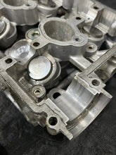 Load image into Gallery viewer, 2004-2006 Subaru WRX STI B25 Engine Cylinder Head Left Driver LH OEM #516938