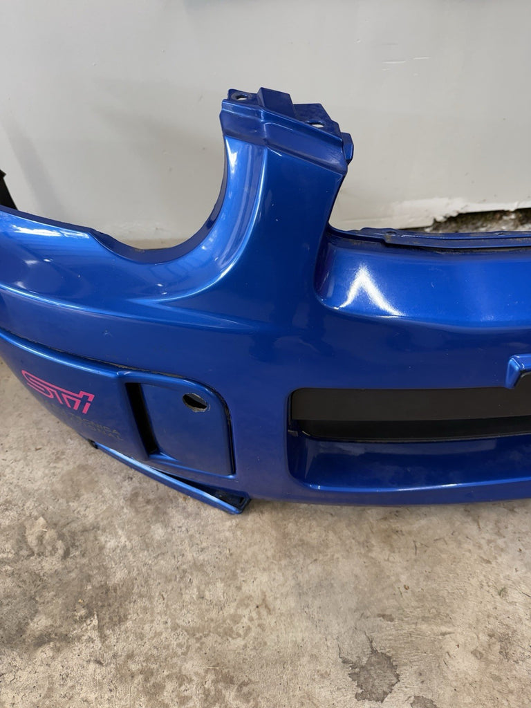 2004-2005 SUBARU WRX STI OEM FRONT BUMPER ASSEMBLY WRB WORLD RALLY BLUE #500989