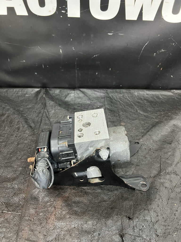 2004 SUBARU IMPREZA WRX STI SEDAN OEM ABS BRAKE PUMP MODULE UNIT EJ257 #518682