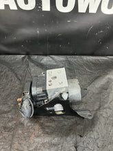 Load image into Gallery viewer, 2004 SUBARU IMPREZA WRX STI SEDAN OEM ABS BRAKE PUMP MODULE UNIT EJ257 #518682