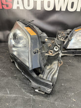 Load image into Gallery viewer, 2006-2007 Subaru WRX STi Genuine Halogen Headlight Headlights LH RH OEM #525182