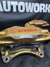 Load image into Gallery viewer, 2004-2007 Subaru WRX STI Front Caliper Set Brembo Brembos Calipers #521289