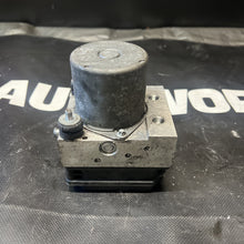 Load image into Gallery viewer, 2009 SUBARU IMPREZA WRX WAGON OEM ABS BRAKE PUMP MODULE UNIT