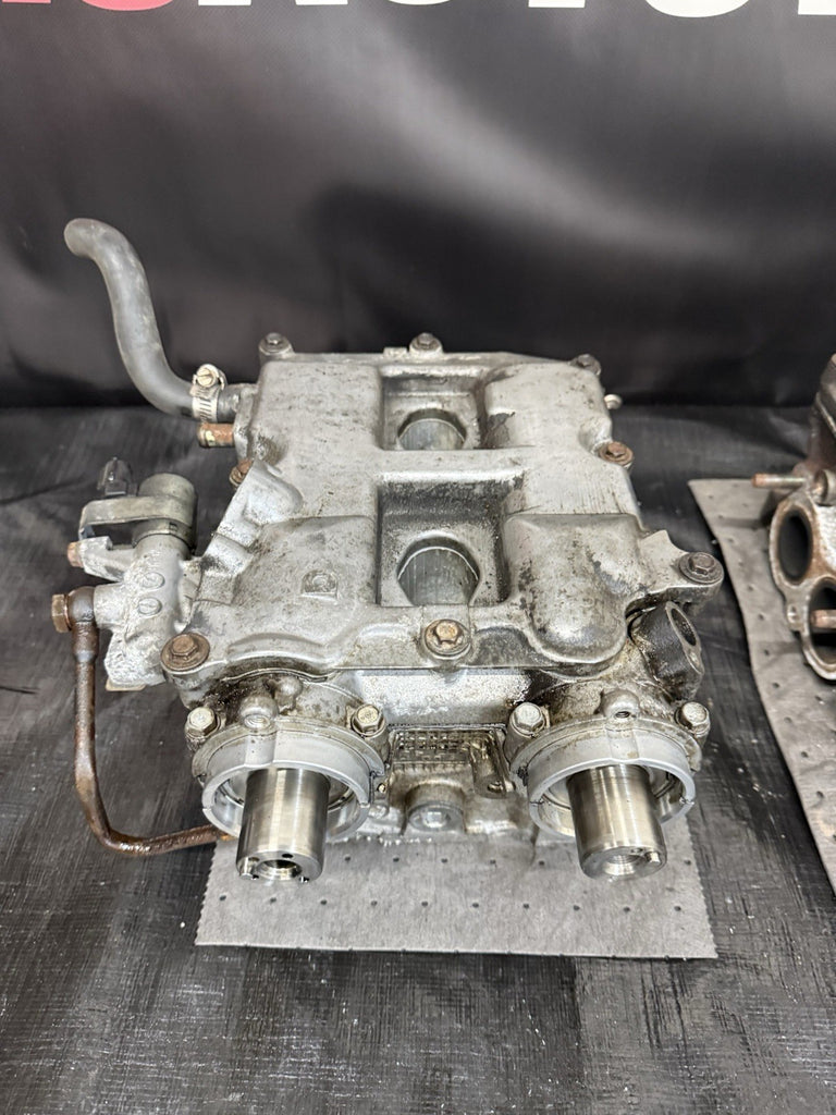 2004-2006 Subaru WRX B25 Engine Cylinder Heads Left LH & Right RH OEM #500989