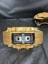 Load image into Gallery viewer, 2004-2007 Subaru WRX STI Front Caliper Set Brembo Brembos Calipers #518682