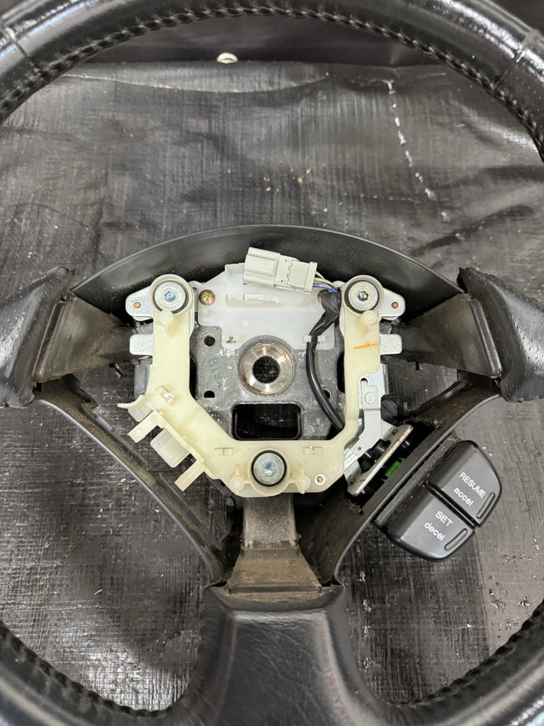 2000-2003 Honda S2000 AP1 Steering Wheel Assembly