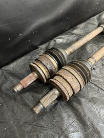 2005-2007 SUBARU WRX STI OEM 6SPD LH RH FRONT AXLE SHAFT PAIR #524656