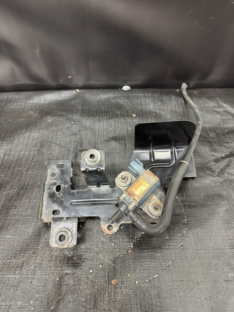 2004-2007 Subaru STI OEM Factory Boost Controller EBCS & Bracket #500989