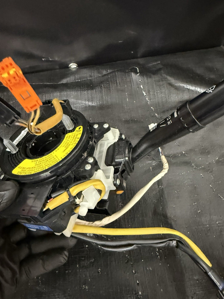 2006-2007 SUBARU WRX & STI STEERING ROLL CONNECTOR SRS CLOCKSPRING #525182