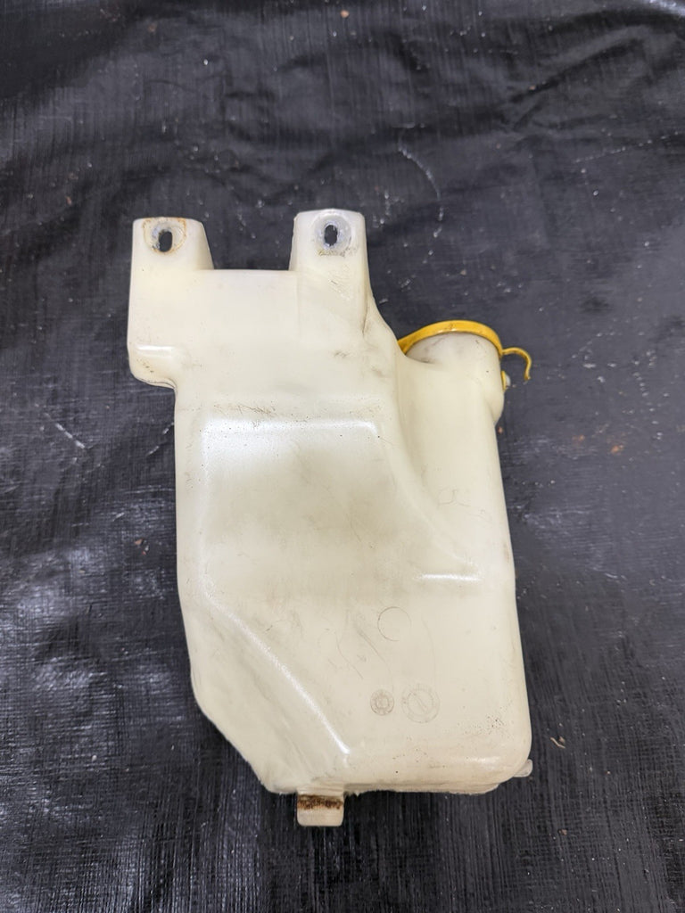 2004-2005 SUBARU WRX STI OEM WINDSHIELD WASHER FLUID RESERVOIR BOTTLE #500989