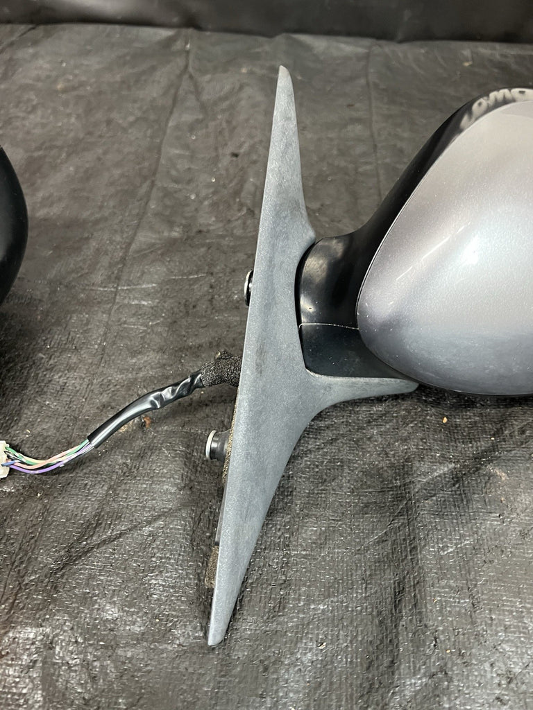 2005-2009 Subaru Legacy GT Mirrors Quartz Silver Metallic #212661