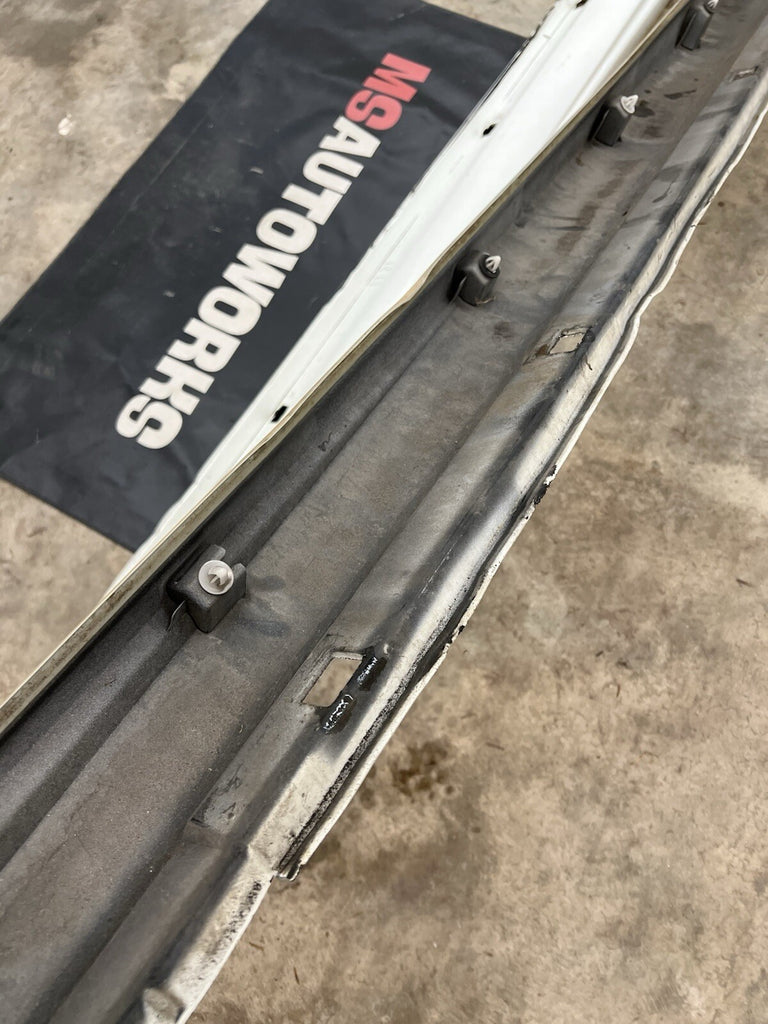 2002-2007 Subaru WRX STI LH & RH Side Skirt Rocker Panel White OEM PAIR #522560