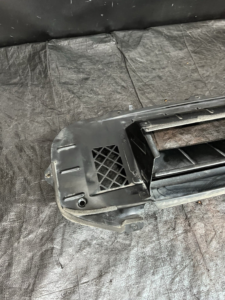 2004-2005 Subaru WRX STI Top Mount Intercooler Splitter OEM #518682