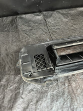 Load image into Gallery viewer, 2004-2005 Subaru WRX STI Top Mount Intercooler Splitter OEM #518682