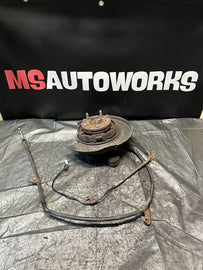 2005-2007 SUBARU WRX STI RIGHT REAR PASSENGER KNUCKLE HUB 5X114 OEM #521289