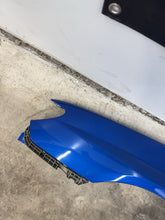 Load image into Gallery viewer, 2006-2007 SUBARU WRX STI EJ257 2.5L LH DRIVER SIDE FENDER ASSY WRB #525182