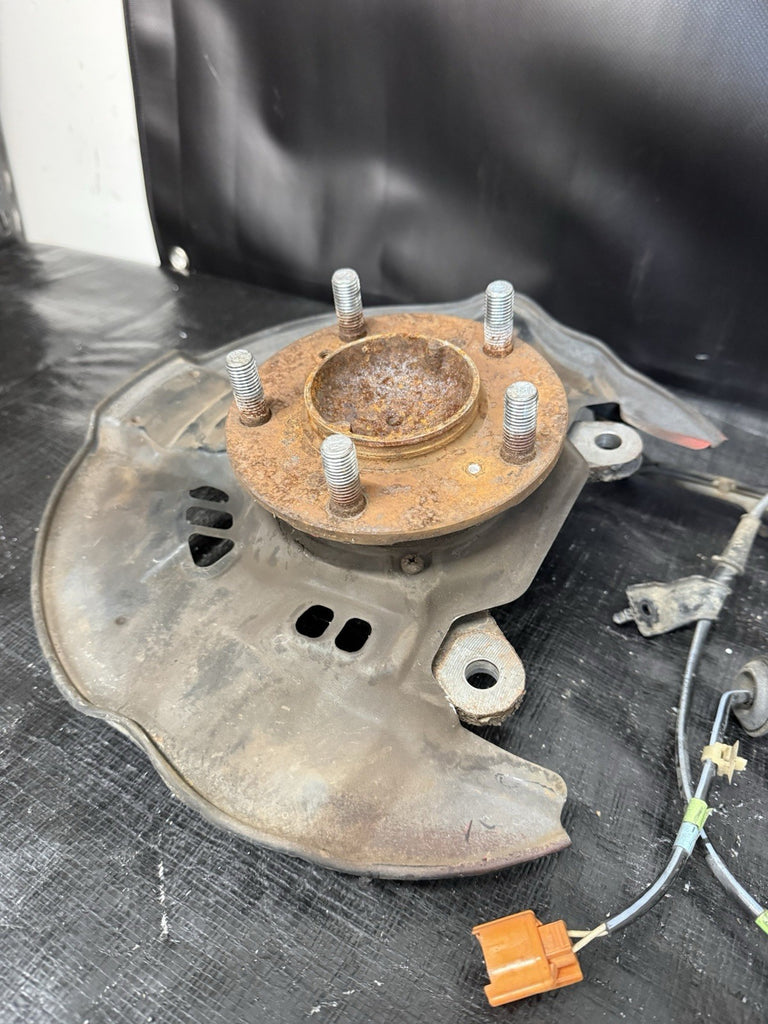 2000-2003 Honda S2000 S2K AP1 OEM Front Left & Right Spindle Knuckle Bearing Hub
