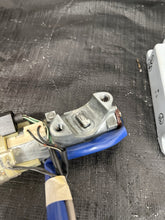 Load image into Gallery viewer, 2006 SUBARU WRX STI EJ257 OEM ENGINE ECU IMMOBILIZER KEY IGNITION KIT #525182