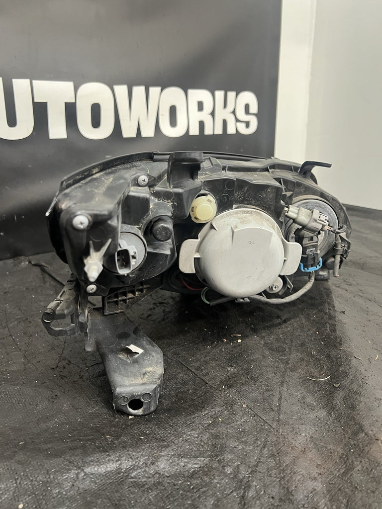 2008-2009 Subaru Legacy Outback Driver Left Headlight #212661