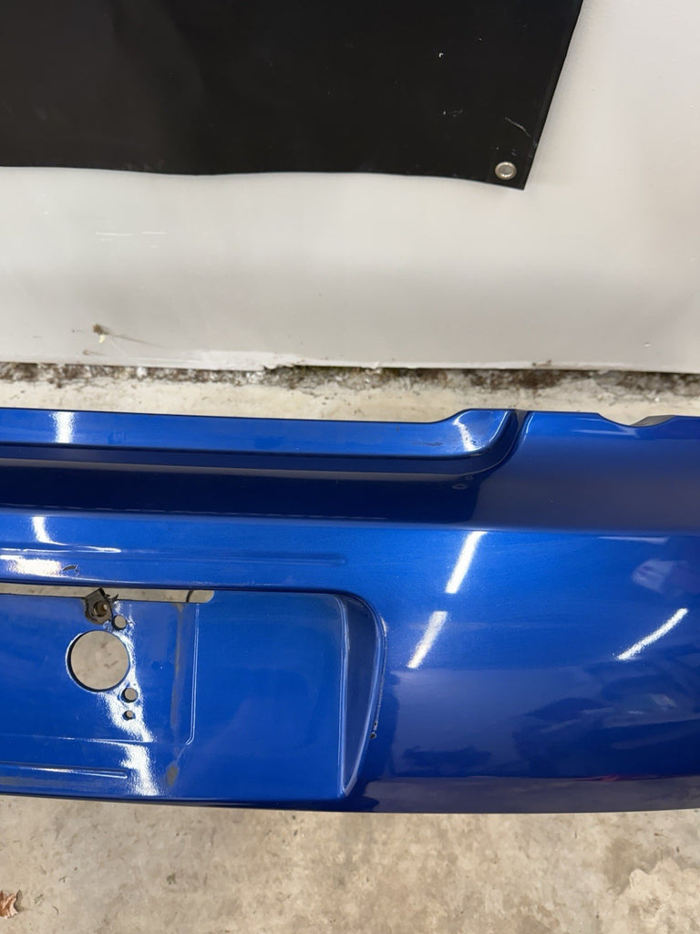 2004 SUBARU WRX STI OEM REAR BUMPER COVER ASSEMBLY WRB WORLD RALLY BLUE #500989