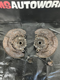 2004 SUBARU WRX STI FRONT SPINDLES KNUCKLES HUBS PAIR 5x100 OEM #500989