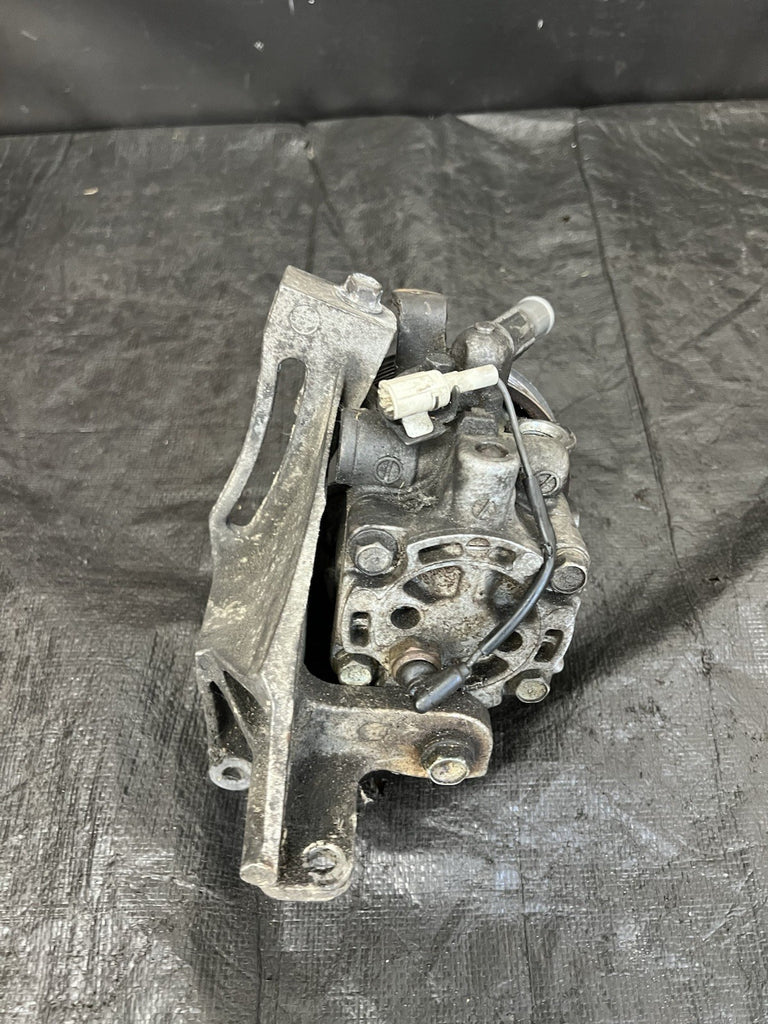 2004-2007 Subaru WRX STI Power Steering Pump Assembly MT OEM #957