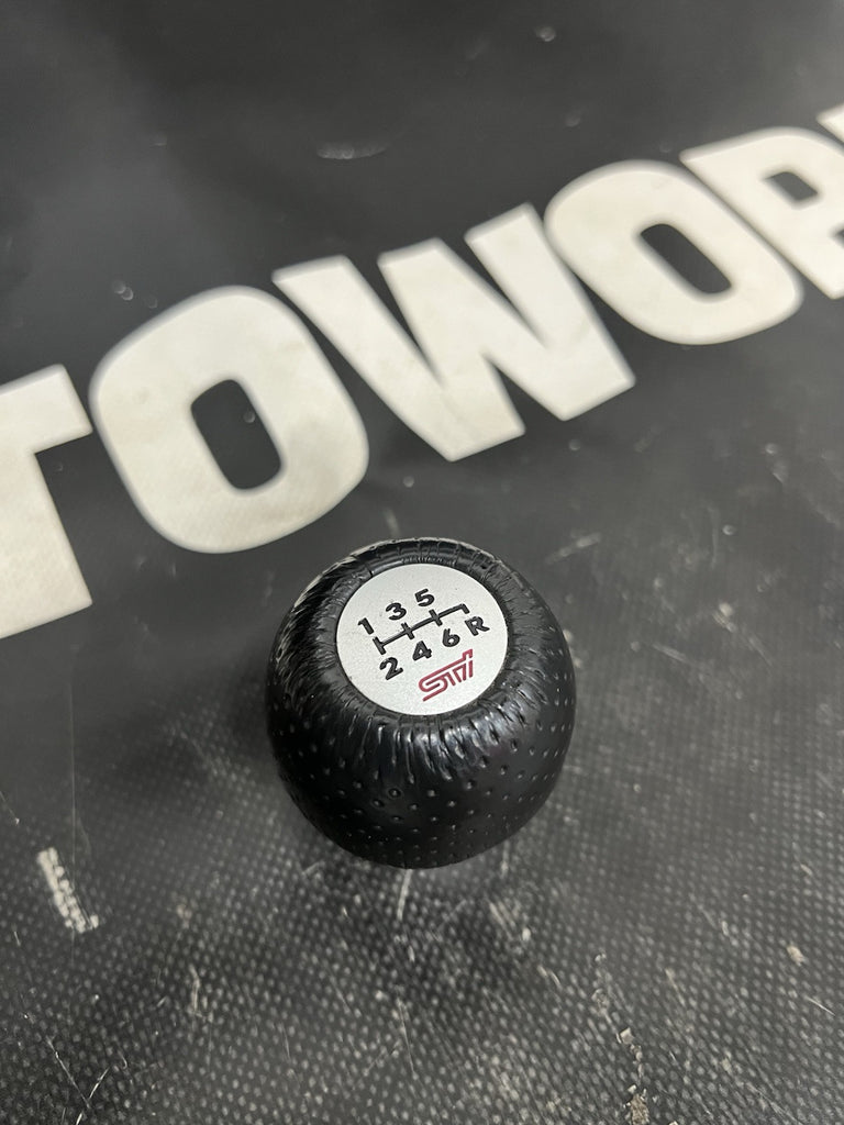 2004-2007 SUBARU IMPREZA WRX STI 6 SPEED SHIFT KNOB OEM #503881