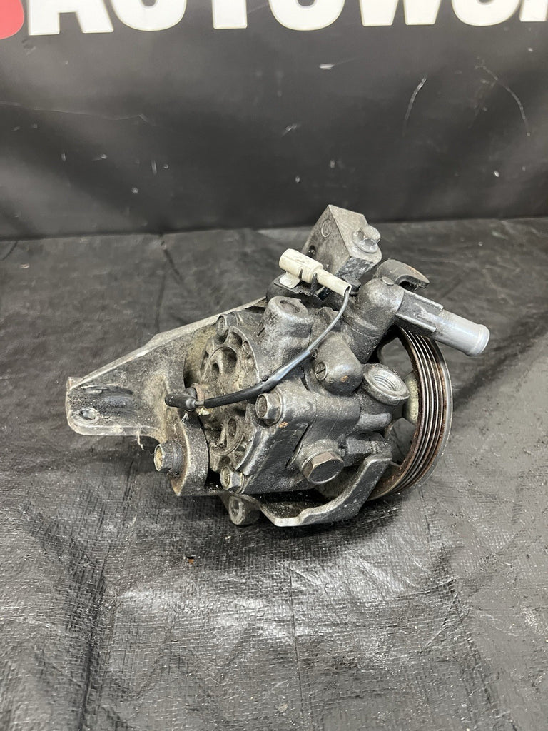 2004-2007 Subaru WRX STI Power Steering Pump Assembly MT OEM #957