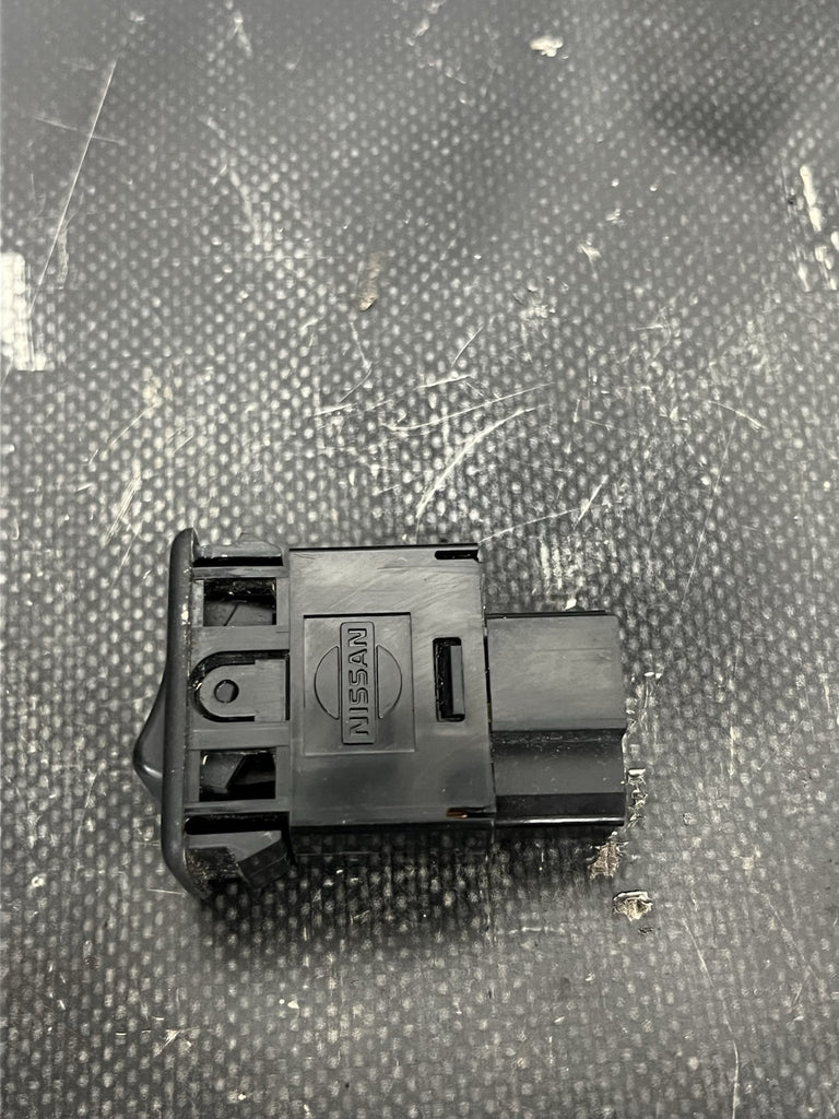 2004-2007 Subaru Impreza WRX STI DCCD Switch Button OEM #955