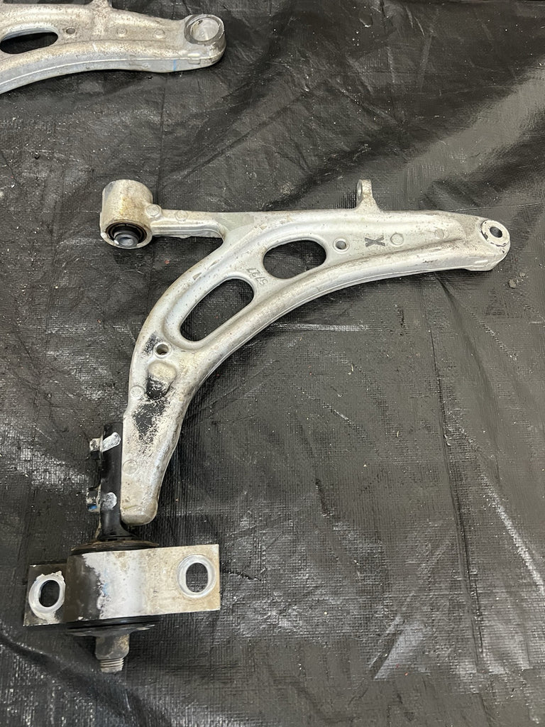 04-07 SUBARU WRX STI OEM FRONT LOWER ALUMINUM CONTROL ARMS PAIR #503881