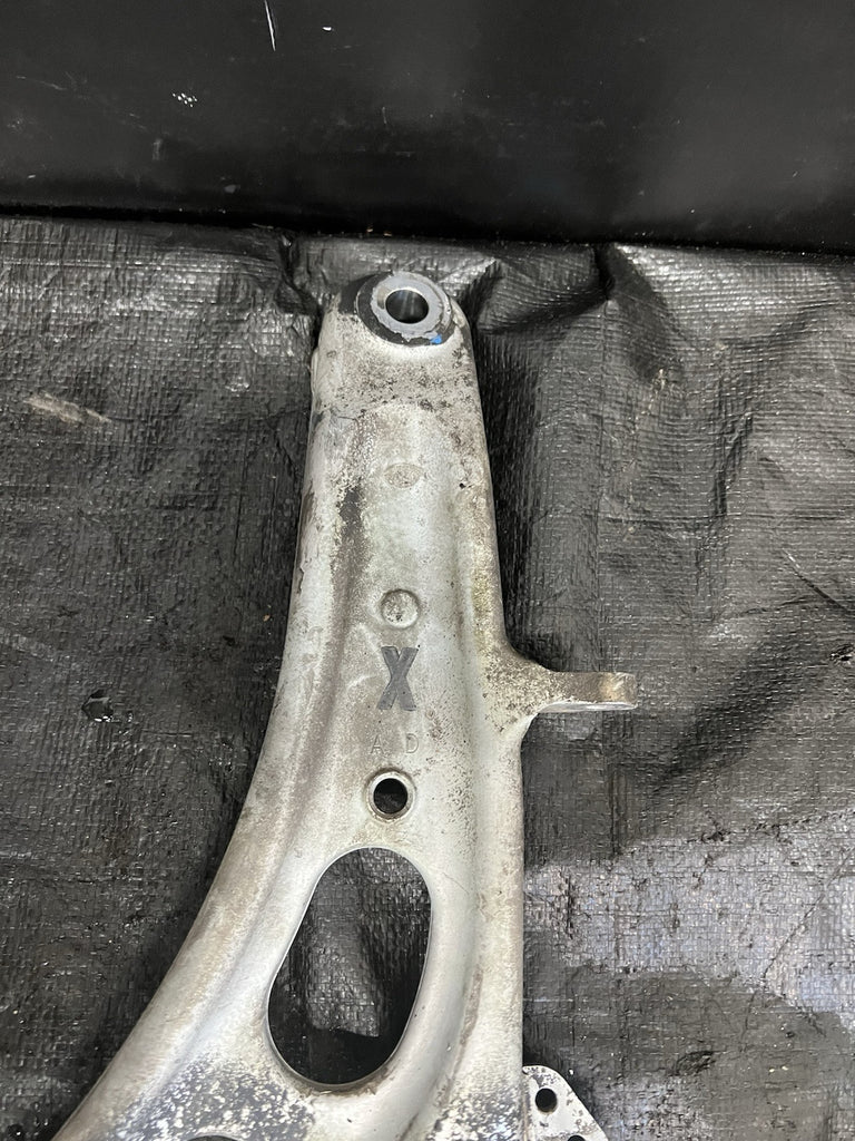 04-07 SUBARU WRX STI OEM FRONT LOWER ALUMINUM CONTROL ARMS PAIR #503881