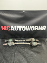 Load image into Gallery viewer, 2006-2007 SUBARU WRX STI OEM 6SPD LH RH REAR AXLE SHAFT PAIR #503881